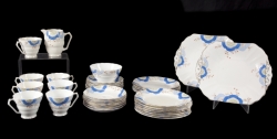 JOAN COLLINS PARTIAL SET OF FENTON DISHWARE