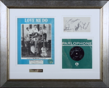 BEATLES SIGNATURES AND RECORD DISPLAY