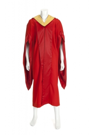 PELÉ AUGUST 9, 2012 THE UNIVERSITY OF EDINBURGH HONORARY DOCTORATE DEGREE ROBE