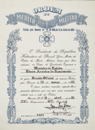 PELÉ ORDER OF MILITARY MERIT MEDALS AND CERTIFICATE