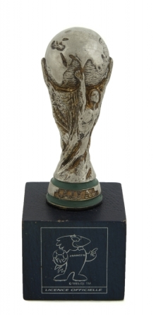 PELÉ 1998 FIFA WORLD CUP MASCOT AND TROPHY MEMENTO