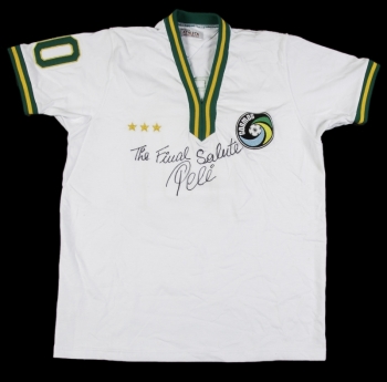 PELÉ SIGNED "THE FINAL SALUTE" NEW YORK COSMOS JERSEY