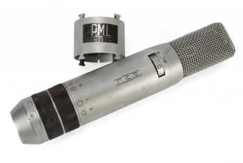 NEIL YOUNG PEARL MICROPHONE