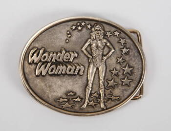 LYNDA CARTER GIFTED WONDER WOMAN BELT BUCKLE