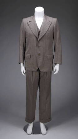 DUSTIN HOFFMAN "BILLY BATHGATE" SUIT