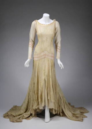 "CAMELOT" LADY SYBIL DRESS