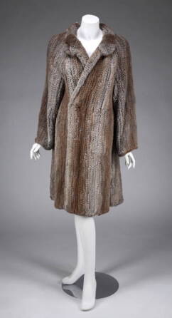 JENNIFER LOPEZ COAT WORN IN "JERSEY GIRL"