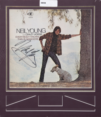 NEIL YOUNG SIGNED EVERYBODY KNOWS THIS IS NOWHERE ALBUM