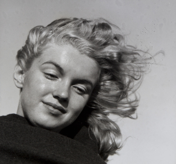 MARILYN MONROE 1945-1960s BLACK AND WHITE PHOTOGRAPH BY ANDRE DE DIENES