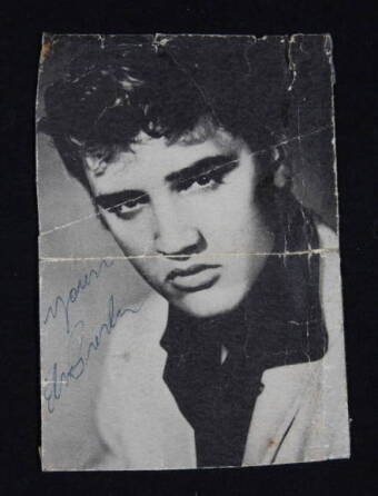 ELVIS PRESLEY SIGNED CLIPPING