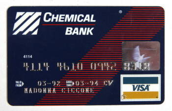 MADONNA SIGNED VISA CARD