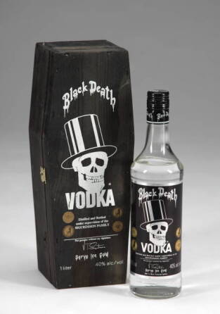 BLACK DEATH VODKA WITH CASKET