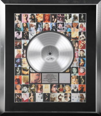 MADONNA GHV2 RECORD AWARD