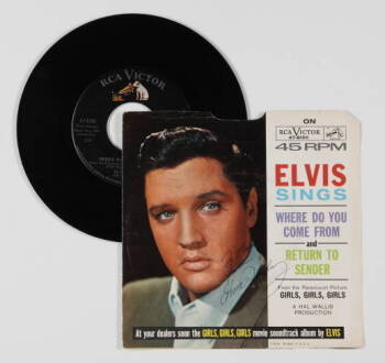 ELVIS PRESLEY SIGNED 45 ALBUM