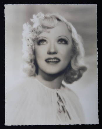 MARION DAVIES PHOTOGRAPH BY ELMER FRYER