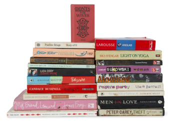 AMY WINEHOUSE COLLECTION OF BOOKS