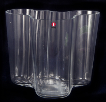 ROBERT EVANS ALVAR AALTO ART GLASS VASE