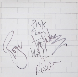 PINK FLOYD: ROGER WATERS AND NICK MASON SIGNED "THE WALL" RECORD ALBUM