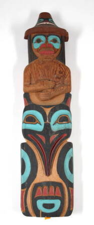 ALASKAN PAINTED AND CARVED TOTEM POLE