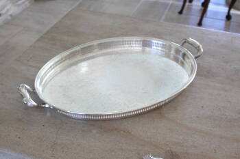 SILVERPLATED DOUBLE HANDLED TRAY