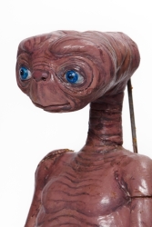 E.T. THE EXTRA-TERRESTRIAL: ORIGINAL "E.T." CHARACTER CONCEPT MAQUETTE - 10