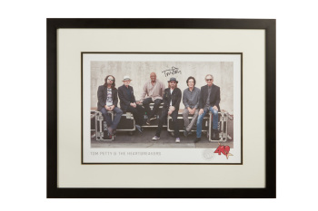 TOM PETTY: SIGNED TOM PETTY AND THE HEARTBREAKERS 40TH ANNIVERSARY TOUR PHOTO PRINT