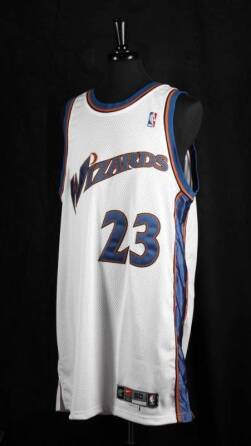 MICHAEL JORDAN SIGNED WASHINGTON WIZARDS JERSEY