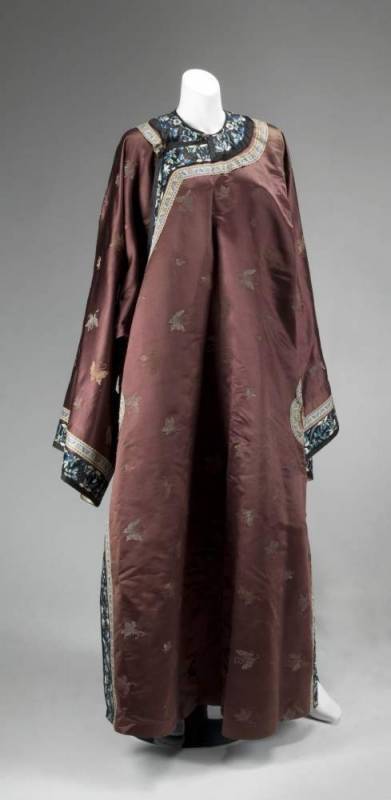 THE LAST EMPEROR LADIES BROWN SILK BROCADE ROBE