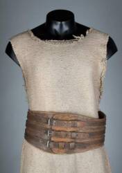 GLADIATOR RUSSELL CROWE ARENA COSTUME - 2