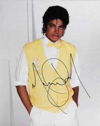 MICHAEL JACKSON SIGNED PHOTOGRAPH