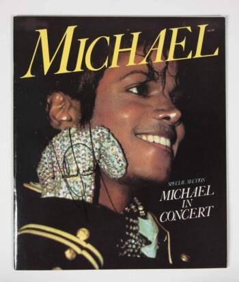 MICHAEL JACKSON SIGNED BOOKLET