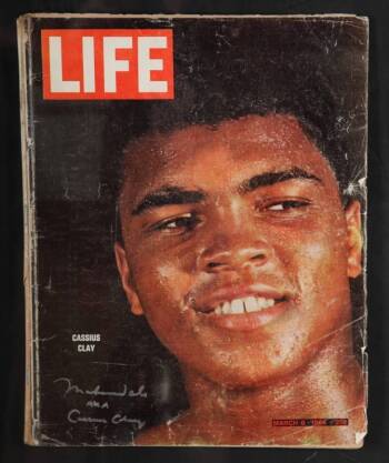 MUHAMMAD ALI SIGNED LIFE MAGAZINE