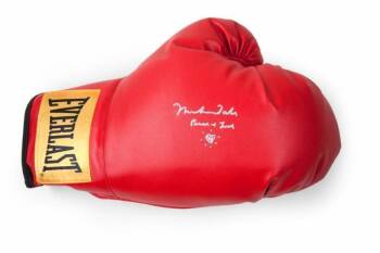 MUHAMMAD ALI SIGNED BOXING GLOVE