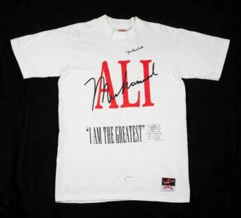 MUHAMMAD ALI SIGNED T-SHIRT