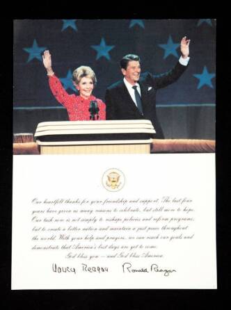 RONALD AND NANCY REAGAN SIGNED CARD