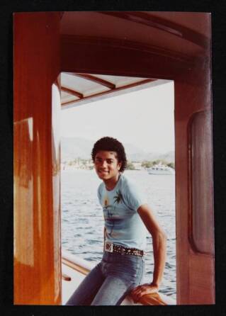 MICHAEL JACKSON INSCRIBED PHOTOGRAPHS