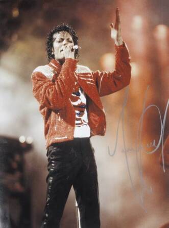 MICHAEL JACKSON SIGNED IMAGE