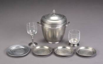 A GROUP OF SEVEN ASSORTED PEWTER ITEMS