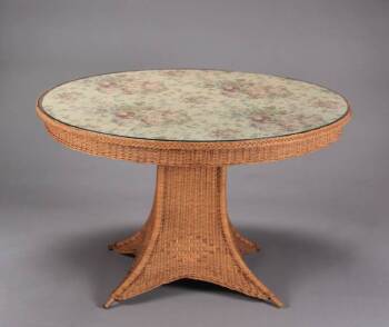 A WILLOW STYLE WICKER DINING TABLE