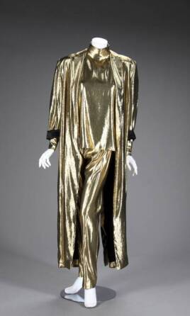 Barbra Streisand GRAMMY Awards Outfit