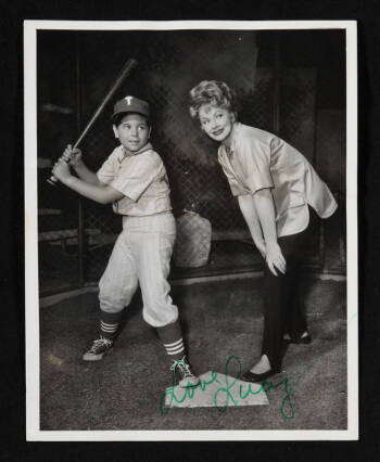 LUCILLE BALL SIGNED PHOTOGRAPH