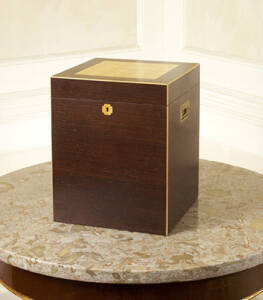 OZZY'S THUYAWOOD CIGAR HUMIDOR BY DUNHILL