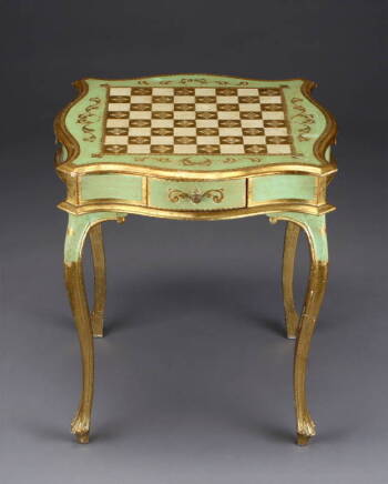 ROCOCO STYLE GAMES TABLE