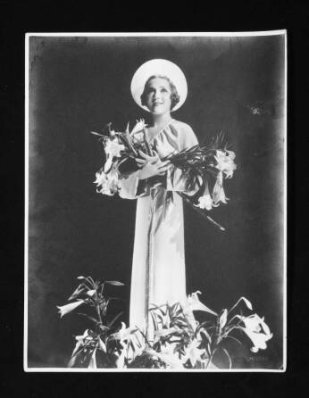 MARY PICKFORD HURRELL PHOTOGRAPH