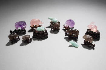 GROUP OF ELEVEN CHINESE CARVED HARDSTONE ANIMALS