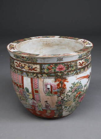 CHINESE PORCELAIN JARDINIERE