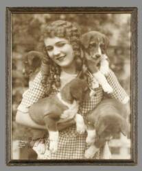 MARY PICKFORD SIGNED PHOTOGRAPH