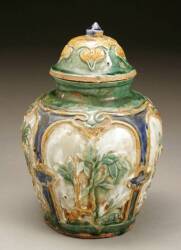 MARY PICKFORD OWNED CHINESE GLAZED CERAMIC COVERED URN