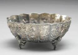 MARY PICKFORD OWNED SILVERPLATED BOWL WITH CHERUB - 2