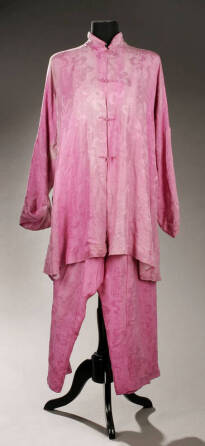 MARY PICKFORD OWNED AND WORN PAJAMAS